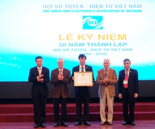 Celebrating 30 Years of Vietnam Electronics and Radio Association 